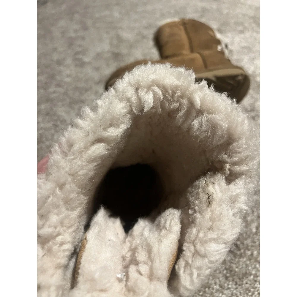 UGG Kid Classic  SHORT BAILEY‎ BOW STRIPE CHESTNUT BOOT US 3